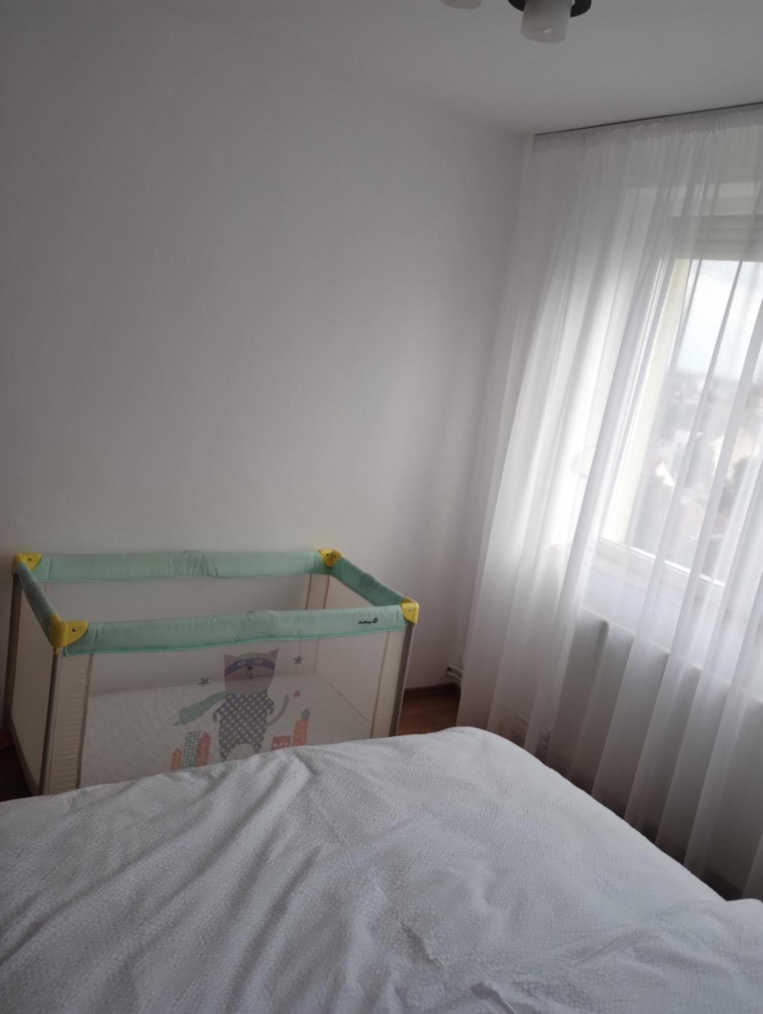 Riverside White Apartment ساتو ماري المظهر الخارجي الصورة